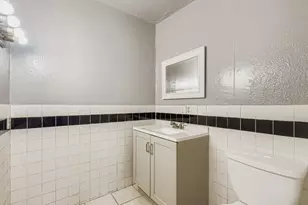 700 W St Johns Ave, Austin, TX 78752 - Photo 12