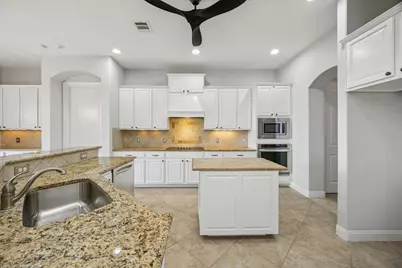 17813 Kingfisher Ridge Drive, Lago Vista, TX 78645 - Photo 16