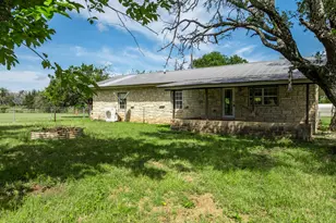 199 Apache Springs Rd, Briggs, TX 78608 - Photo 2