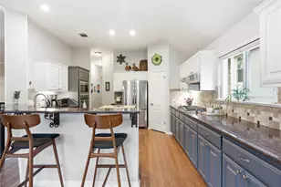 11213 Savin Hill Ln, Austin, TX 78739 - Photo 6