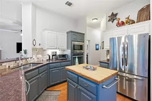 11213 Savin Hill Ln, Austin, TX 78739 - Photo 10