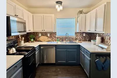 755 River Road #1411, San Marcos, TX 78666 - Photo 2