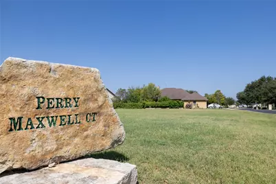 103 Perry Maxwell Court, New Braunfels, TX 78130 - Photo 8