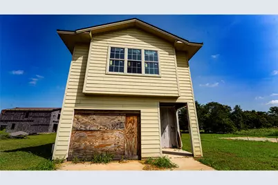 213 E 4th Street, Rockdale, TX 76567 - Photo 18