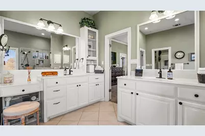 948 Upper Elgin River Road, Elgin, TX 78621 - Photo 14