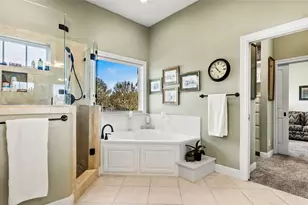 948 Upper Elgin River Rd, Elgin, TX 78621 - Photo 16