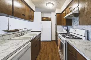 4713 Sagebrush Trail, Austin, TX 78745 - Photo 8