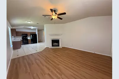 228 Altamont Street, Hutto, TX 78634 - Photo 4