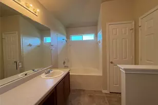 228 Altamont St, Hutto, TX 78634 - Photo 8