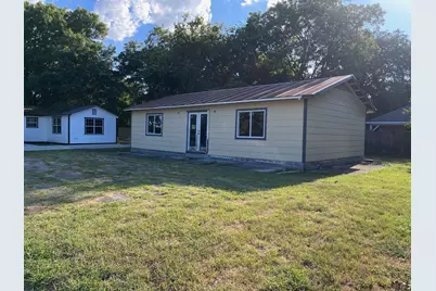 115 Guadalupe Street, Lockhart, TX 78644 - Photo 6