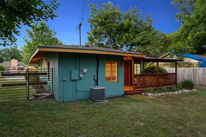 1723 E 38th Street, Austin, TX 78722 - Photo 28