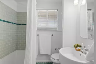 1723 E 38th St, Austin, TX 78722 - Photo 24