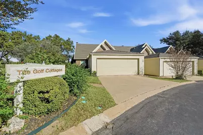 28 Tournament Way, The Hills, TX 78738 - Photo 4