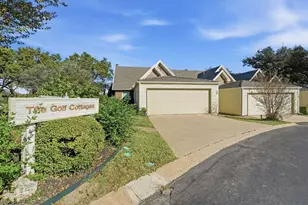 28 Tournament Way, The Hills, TX 78738 - Photo 4