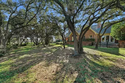 28 Tournament Way, The Hills, TX 78738 - Photo 30