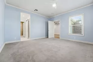 28 Tournament Way, The Hills, TX 78738 - Photo 16