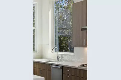 7321 Annette Cove, Austin, TX 78724 - Photo 16