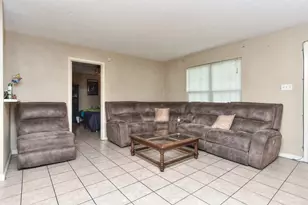 16134 Fitchburg Cir, Pflugerville, TX 78660 - Photo 6