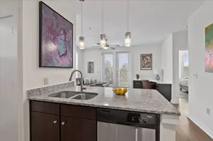 1900 Barton Springs Rd, Austin, TX 78704 - Photo 8