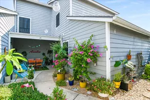 2001 Parker Ln S, Austin, TX 78741 - Photo 18