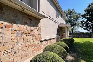 1101 E Parmer Ln, Austin, TX 78753 - Photo 2
