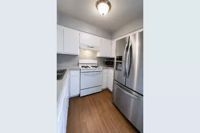 2116 Gaston Place Drive #B, Austin, TX 78723 - Photo 4