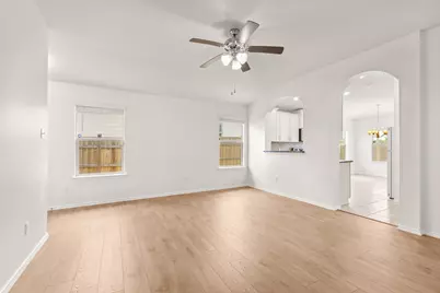109 Midas Lane, Jarrell, TX 76537 - Photo 6