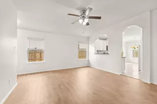109 Midas Ln, Jarrell, TX 76537 - Photo 6