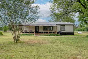 209 Fallwell St, Liberty Hill, TX 78642 - Photo 1