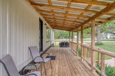 209 Fallwell Street, Liberty Hill, TX 78642 - Photo 4