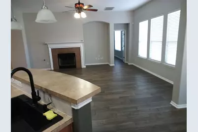 2412 Tumbling River Drive, Leander, TX 78641 - Photo 6