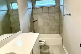 125 Kellys Heroes Wy, Jarrell, TX 76537 - Photo 18