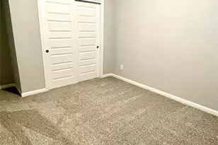 125 Kellys Heroes Wy, Jarrell, TX 76537 - Photo 20