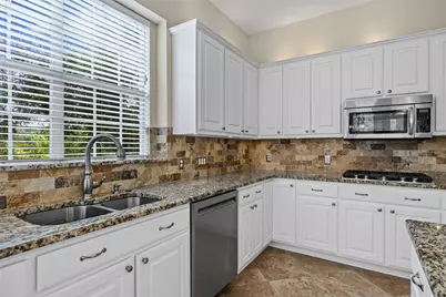 10648 Bramblecrest Drive, Austin, TX 78726 - Photo 8