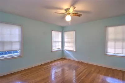 1004 E 38 1/2 Street, Austin, TX 78751 - Photo 6