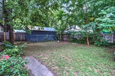 1004 E 38 1/2 Street, Austin, TX 78751 - Photo 12