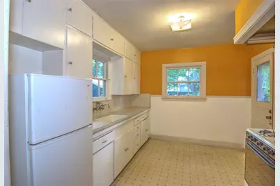 1004 E 38 1/2 Street, Austin, TX 78751 - Photo 10