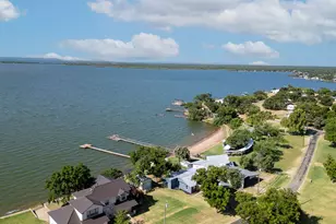 819 Lakeshore Loop, Tow, TX 78672 - Photo 36