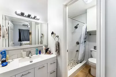 3206 King Street #206, Austin, TX 78705 - Photo 4