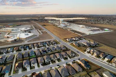 17324 Lathrop Avenue, Pflugerville, TX 78660 - Photo 32