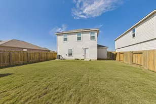 525 Riverdale Dr, Jarrell, TX 76537 - Photo 18