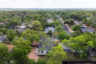 7504 Whispering Oaks Dr, Austin, TX 78745 - Photo 24