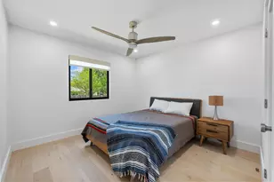 7504 Whispering Oaks Dr, Austin, TX 78745 - Photo 16