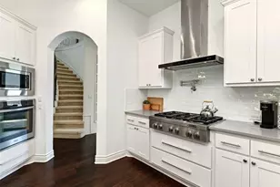 2400 Winsted Ln, Austin, TX 78703 - Photo 10