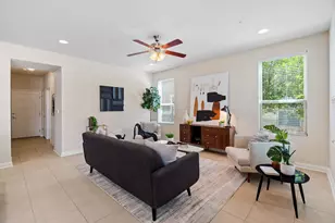 6814 E Riverside Dr, Austin, TX 78741 - Photo 6