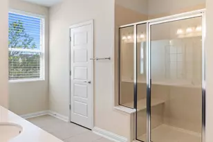 6814 E Riverside Dr, Austin, TX 78741 - Photo 18