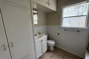 762 E Walnut St, La Grange, TX 78945 - Photo 10