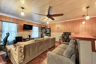 2601 Highcloud Dr, Lockhart, TX 78644 - Photo 8