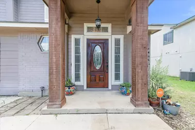 2601 Highcloud Drive, Lockhart, TX 78644 - Photo 2