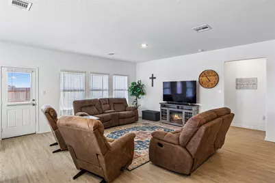 5801 Musquiz Ridge, Seguin, TX 78155 - Photo 6